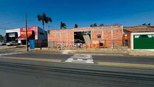 Ponto Comercial para alugar, 30m² no Dois Córregos, Piracicaba