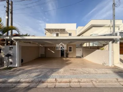 Casa de Condomínio com 3 Quartos à venda, 214m² no Pitas, Cotia
