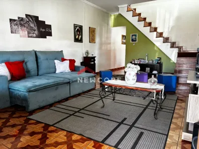 Casa com 3 Quartos à venda, 240m² no Vila Macedópolis, São Paulo