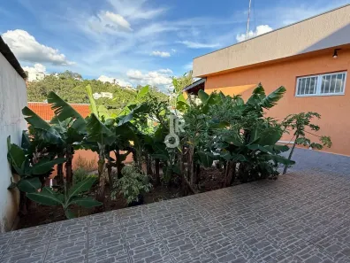 Casa com 3 Quartos à venda, 174m² no Vila Nambi, Jundiaí