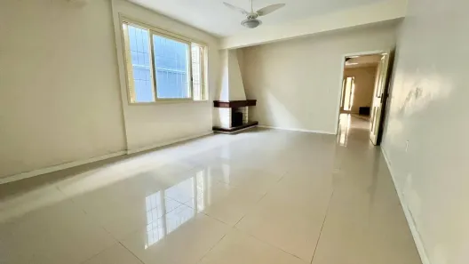 Casa com 3 Quartos à venda, 280m² no Areal, Pelotas