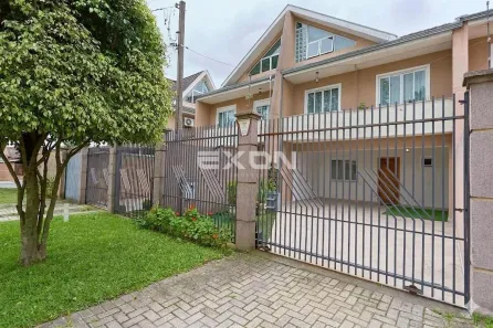 Sobrado com 3 Quartos para alugar, 143m² no Fanny, Curitiba