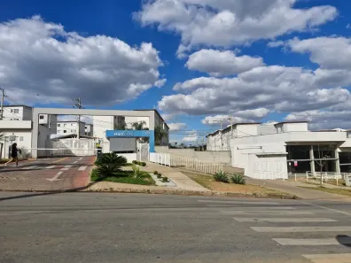 Apartamento com 2 Quartos à venda, 43m² no Donato, Contagem