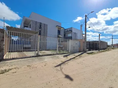Casa de Condomínio com 2 Quartos para alugar, 80m² no Nova Esperança, Parnamirim