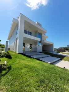 Casa de Condomínio com 4 Quartos à venda, 400m² no Ingleses do Rio Vermelho, Florianópolis