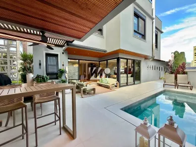 Casa com 4 Quartos à venda, 422m² no Pedra Branca, Palhoça