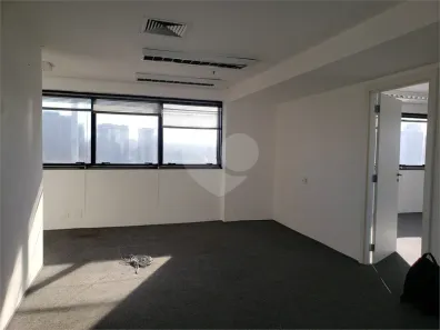 Sala Comercial à venda, 112m² no Barra Funda, São Paulo