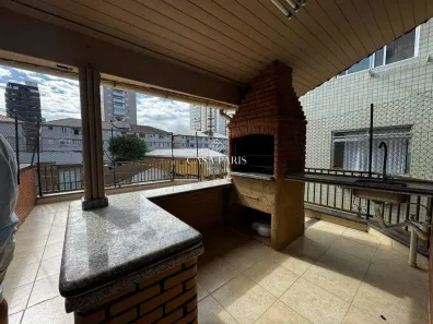 Sobrado com 4 Quartos à venda, 235m² no Canto do Forte, Praia Grande
