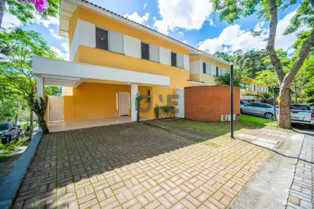 Casa de Condomínio com 3 Quartos à venda, 196m² no Granja Viana, Cotia