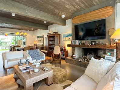Casa com 4 Quartos à venda, 338m² no Torres, Torres