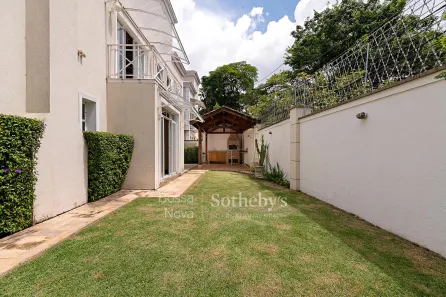 Casa de Condomínio com 4 Quartos à venda, 330m² no Jardim Cordeiro, São Paulo