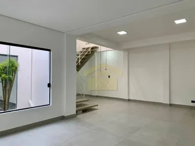 Sobrado com 3 Quartos à venda, 240m² no Jardim Aeroporto, São Paulo