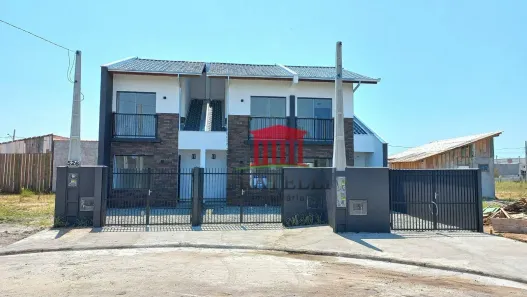 Sobrado com 2 Quartos à venda, 68m² no Areias Pequenas, Araquari