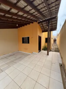 Casa com 3 Quartos à venda, 125m² no Jardim Universitário, Cuiabá