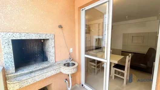 Apartamento com 2 Quartos para alugar, 61m² no Agronômica, Florianópolis