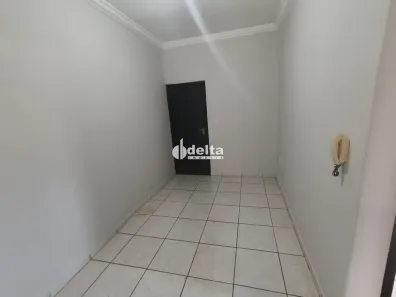 Apartamento com 2 Quartos à venda, 47m² no Santa Mônica, Uberlândia