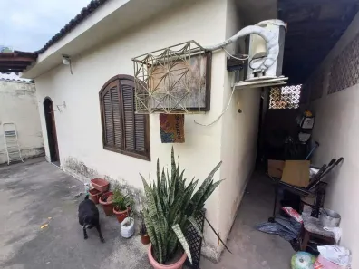 Casa com 9 Quartos à venda, 400m² no Padre Miguel, Rio de Janeiro