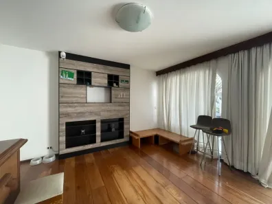 Casa com 3 Quartos à venda, 210m² no Jardim Londrina, São Paulo