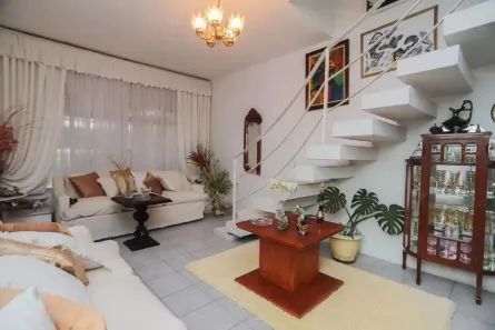 Casa com 5 Quartos à venda, 120m² no Vila Romana, São Paulo