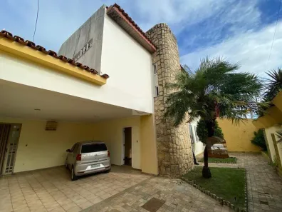 Casa com 4 Quartos à venda, 480m² no Farolândia, Aracaju