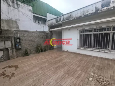 Casa com 3 Quartos para alugar, 150m² no Jardim das Nações, Guarulhos