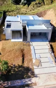 Casa de Condomínio com 3 Quartos à venda, 245m² no Caxambu, Jundiaí