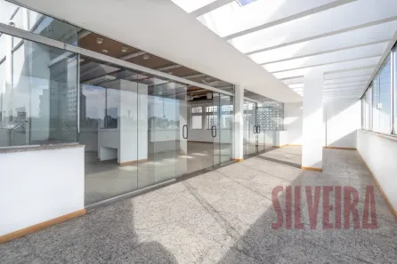 Prédio Comercial para venda ou aluguel, 2400m² no Petrópolis, Porto Alegre