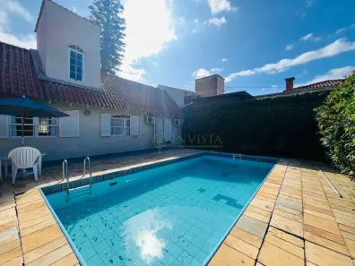 Casa com 3 Quartos à venda, 240m² no Córrego Grande, Florianópolis