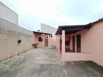 Casa com 2 Quartos à venda, 87m² no Santa Rosa, Uberlândia