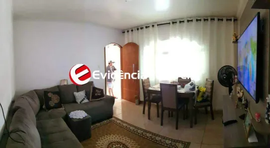 Casa com 2 Quartos à venda, 100m² no Jardim Stella, Santo André
