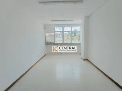 Sala Comercial para alugar, 35m² no Itaigara, Salvador
