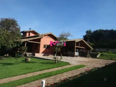 Fazenda/Sítio com 6 Quartos à venda, 375m² no Guacuri, Itupeva
