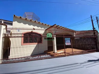 Casa com 3 Quartos à venda, 168m² no Vila Miguel Jorge, Anápolis