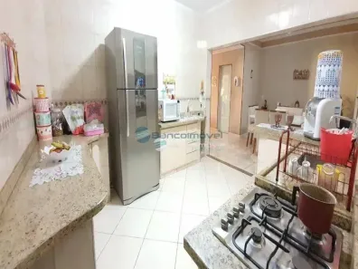 Casa com 3 Quartos à venda, 238m² no Jardim Ypê, Paulínia