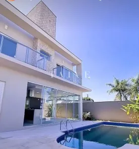 Casa de Condomínio com 3 Quartos à venda, 220m² no Esperança, Londrina