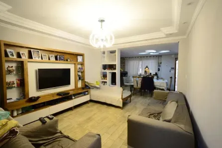 Casa com 3 Quartos à venda, 205m² no Vila Mariana, São Paulo