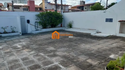 Casa com 4 Quartos à venda, 195m² no Parque Manibura, Fortaleza