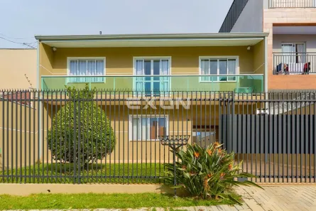 Sobrado com 3 Quartos à venda, 145m² no Cidade Industrial, Curitiba