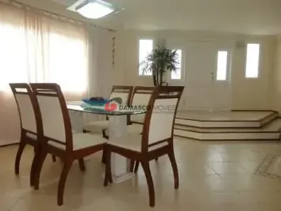Casa com 3 Quartos à venda, 10m² no Parque Dom Henrique, Cotia