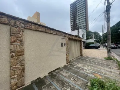 Imóvel Comercial com 11 Quartos à venda, 250m² no Cambuí, Campinas