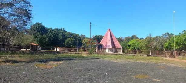 Lote/Terreno à venda, 600000m² no , Altos