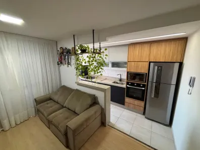 Apartamento com 2 Quartos à venda, 51m² no Zona 06, Maringá