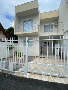 Sobrado com 2 Quartos à venda, 64m² no Centro, Itajaí