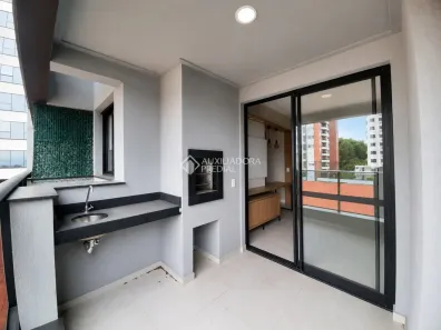 Apartamento com 2 Quartos para alugar, 75m² no Centro, Florianópolis