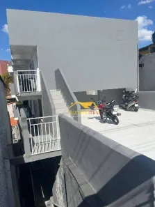Casa com 13 Quartos à venda, 404m² no Jardim Helga, São Paulo