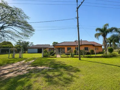 Fazenda/Sítio com 5 Quartos à venda, 330m² no Águas Claras, Viamão