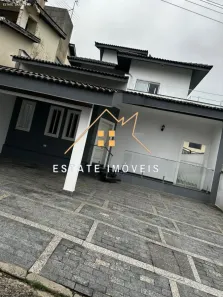 Casa de Condomínio com 3 Quartos para alugar, 300m² no Arujázinho IV, Arujá