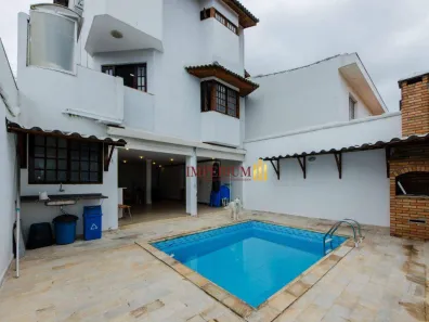 Sobrado com 4 Quartos à venda, 192m² no Conjunto Residencial Santa Terezinha, São Paulo