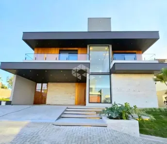 Casa de Condomínio com 5 Quartos à venda, 381m² no Camobi, Santa Maria