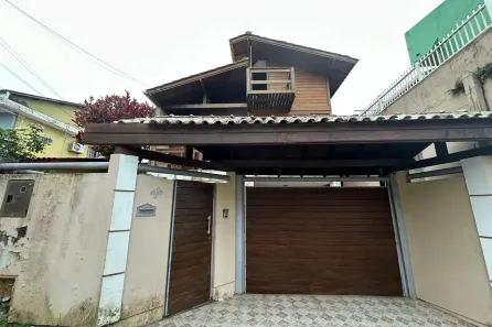 Sobrado com 4 Quartos à venda, 90m² no Ingleses do Rio Vermelho, Florianópolis